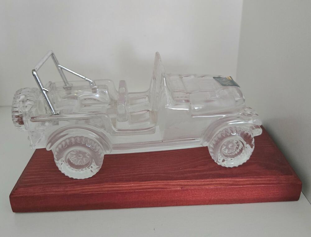 Vintage Mikasa Crystal Jeep Renegade CJ-7 Figurine Paperweight – Made in Germany